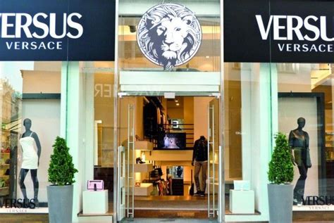 Versus Store eröffnet am Graben in der Wiener Innenstadt